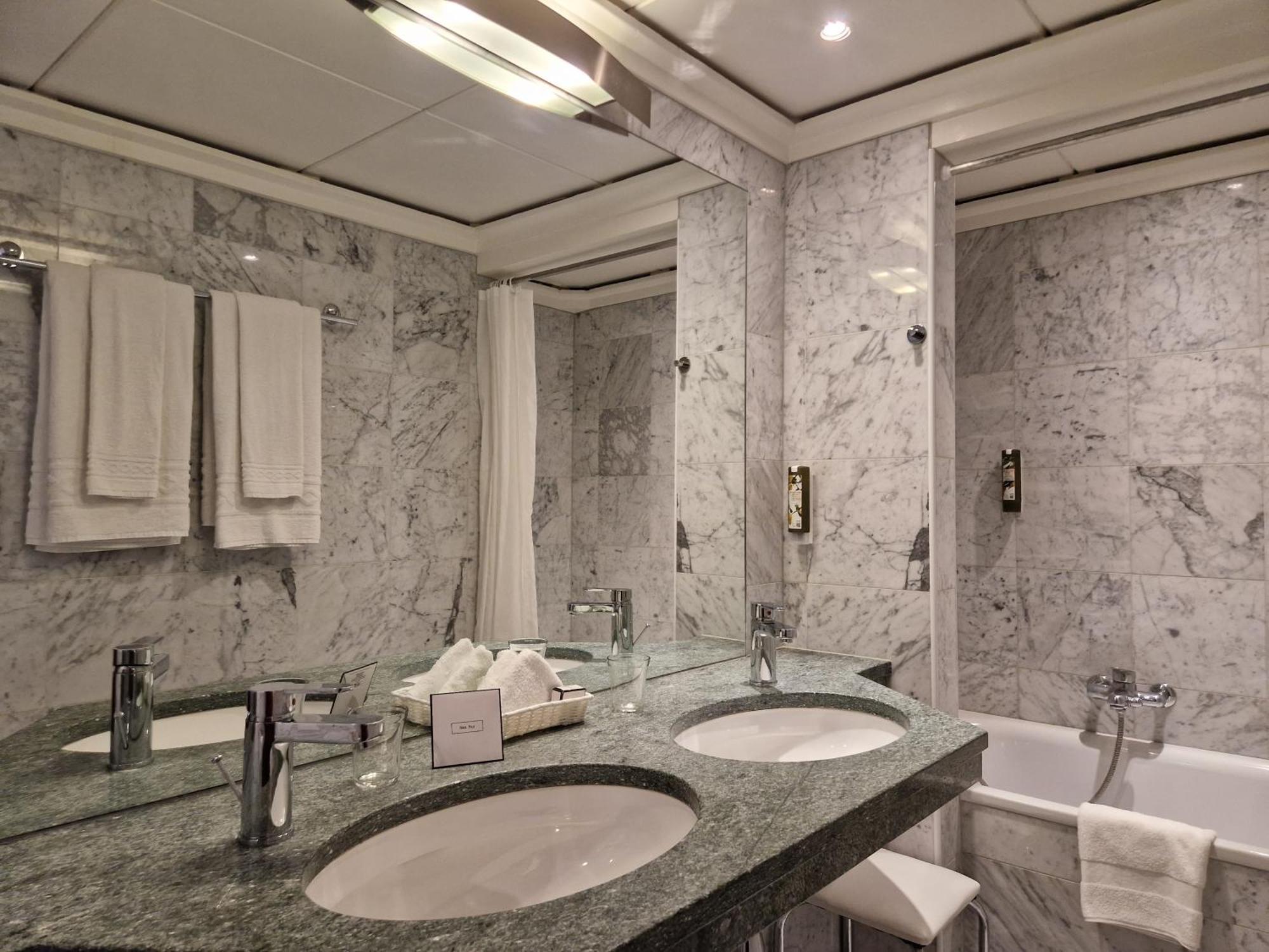 Hotel Athmos La Chaux De Fonds Pokój zdjęcie