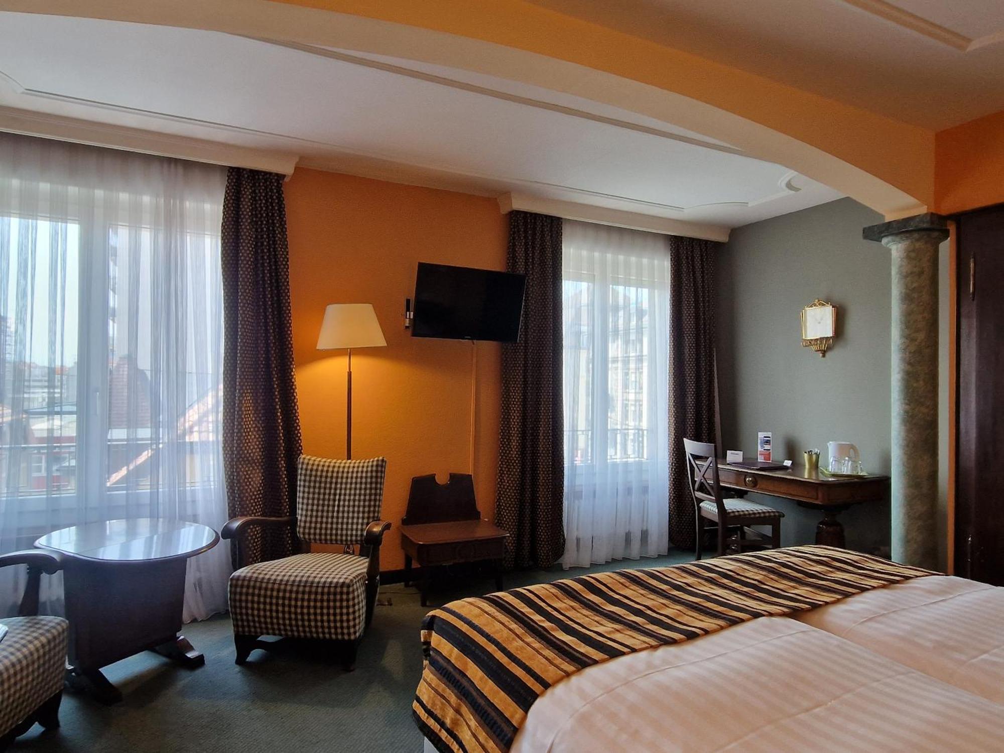 Hotel Athmos La Chaux De Fonds Zewnętrze zdjęcie