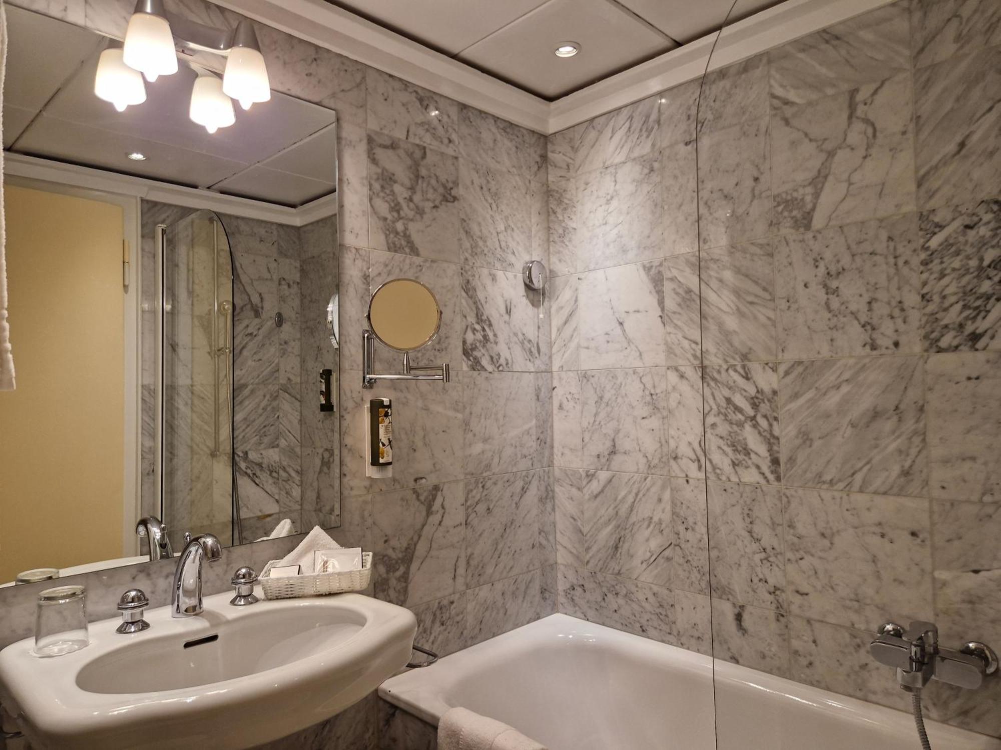Hotel Athmos La Chaux De Fonds Pokój zdjęcie